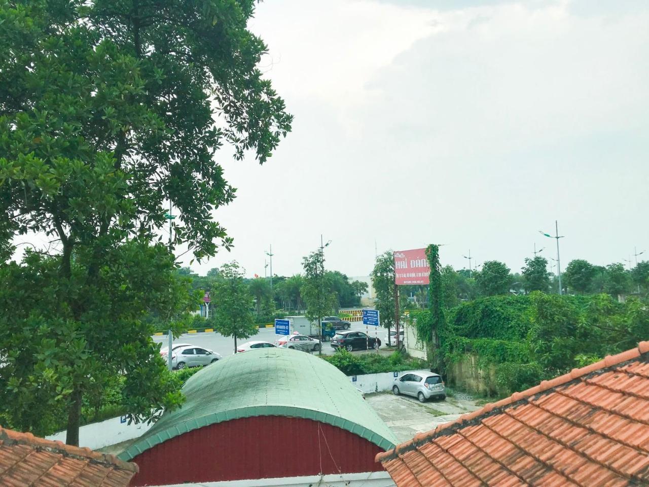 Khách sạn Vinh Gia Airport Lakeview 2*